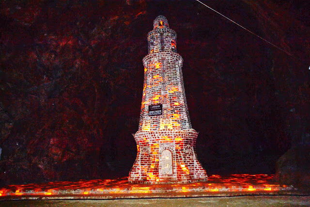 salt block model of Minar-e-Pakistan